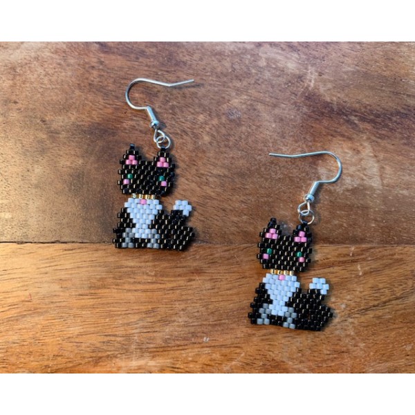 Cat Earring 1