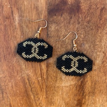 Shiny Black-Gold Earring