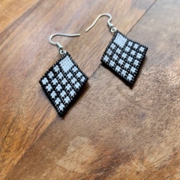 Miyuki Black and White Earring