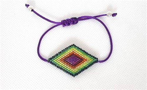 Making Elegant Earrings with Miyuki Beads