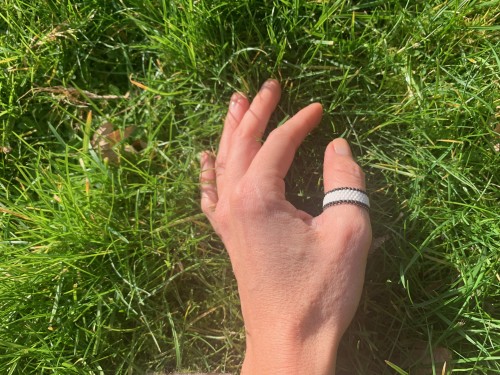 Use Miyuki beads to make beaded napkin rings.